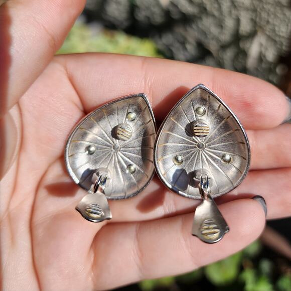 Vtg Yves Saint Laurent Earrings YSL 90s Runway Pearl Silver Teardrop Clip Ons - Picture 7 of 9